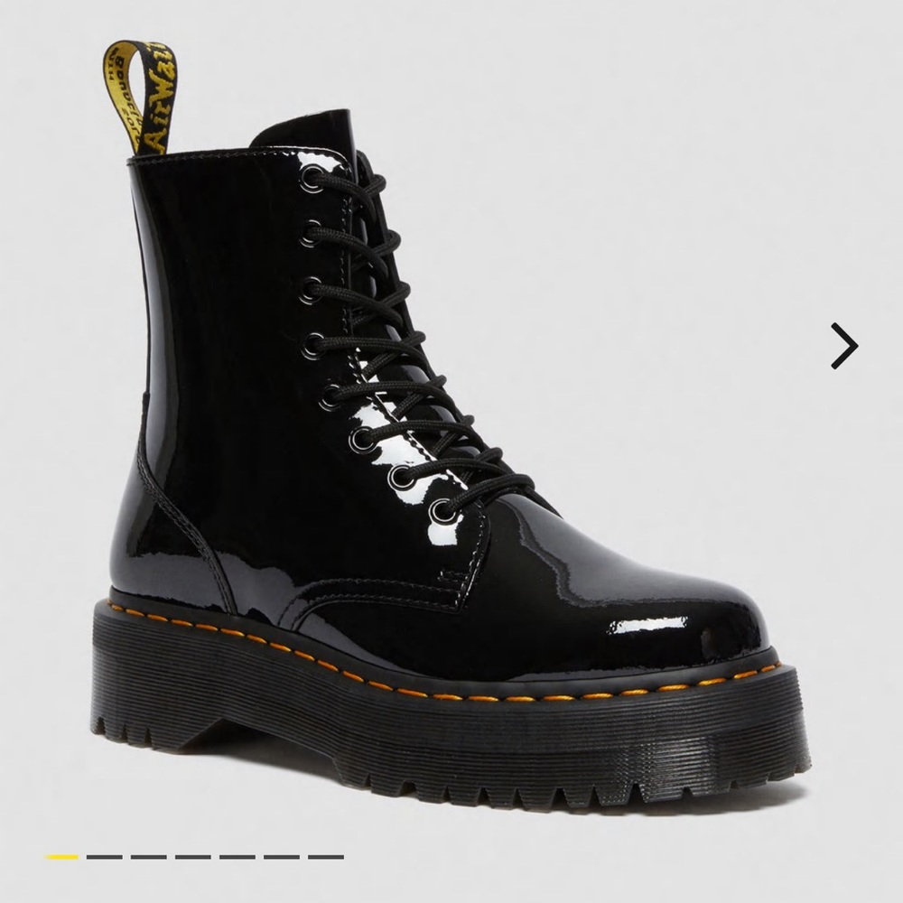DR. MARTEN JADON BLACK SIZE 6 WOMEN’S